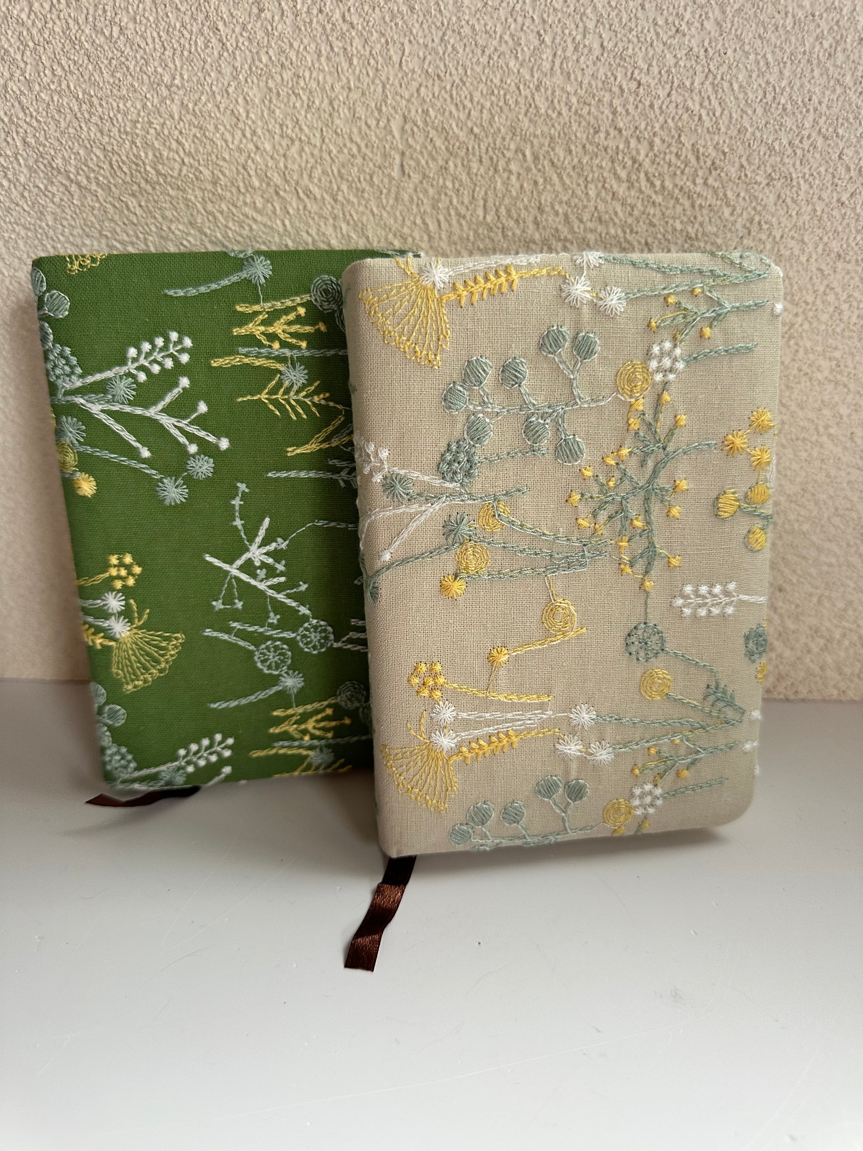 Vintage Floral Cloth Journal Set