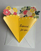 Tri-Fold Flower Bouquet Card