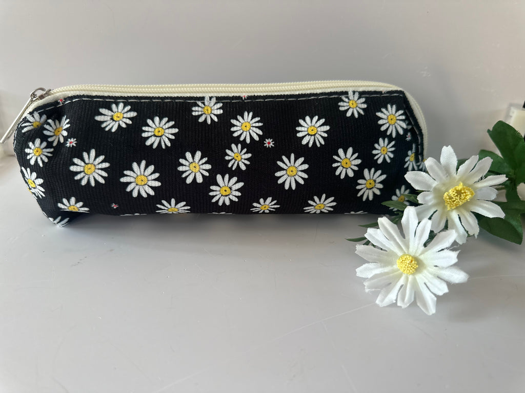 Daisy Pencil/Cosmetic Pouch